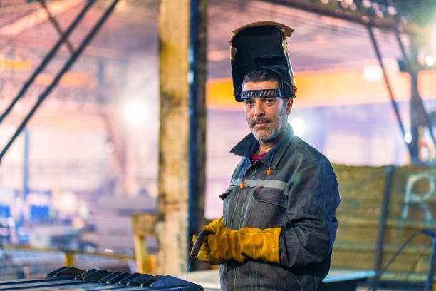  Bellevue, IL Welder Pros
